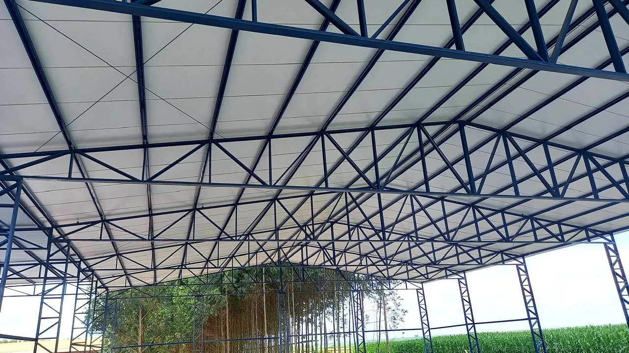 Obra em estrutura metálica realizada pela JS Metalúrgica 12