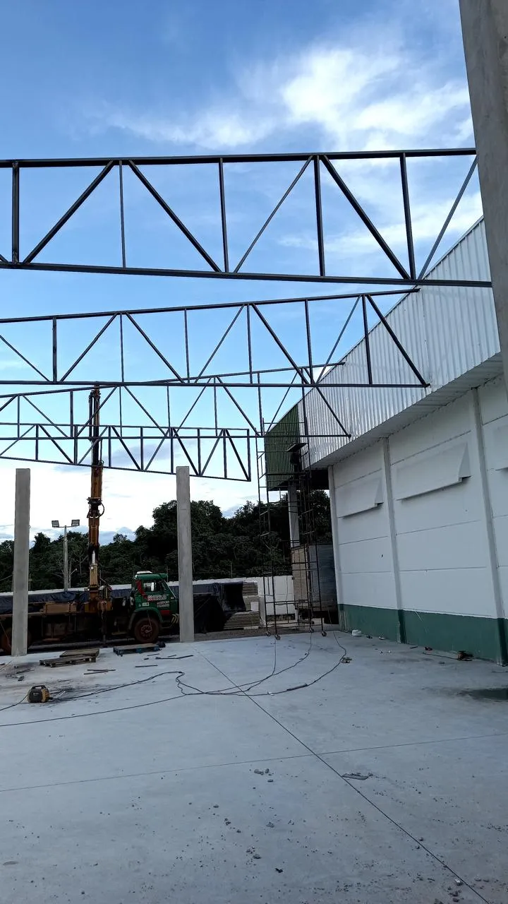 Obra em estrutura metálica realizada pela JS Metalúrgica 9